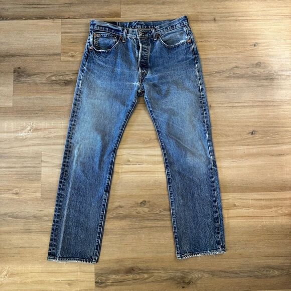 Levi’s 501 Blue Denim Button Fly High Waisted Blue Jeans Size 32 Classic Iconic - Picture 1 of 11